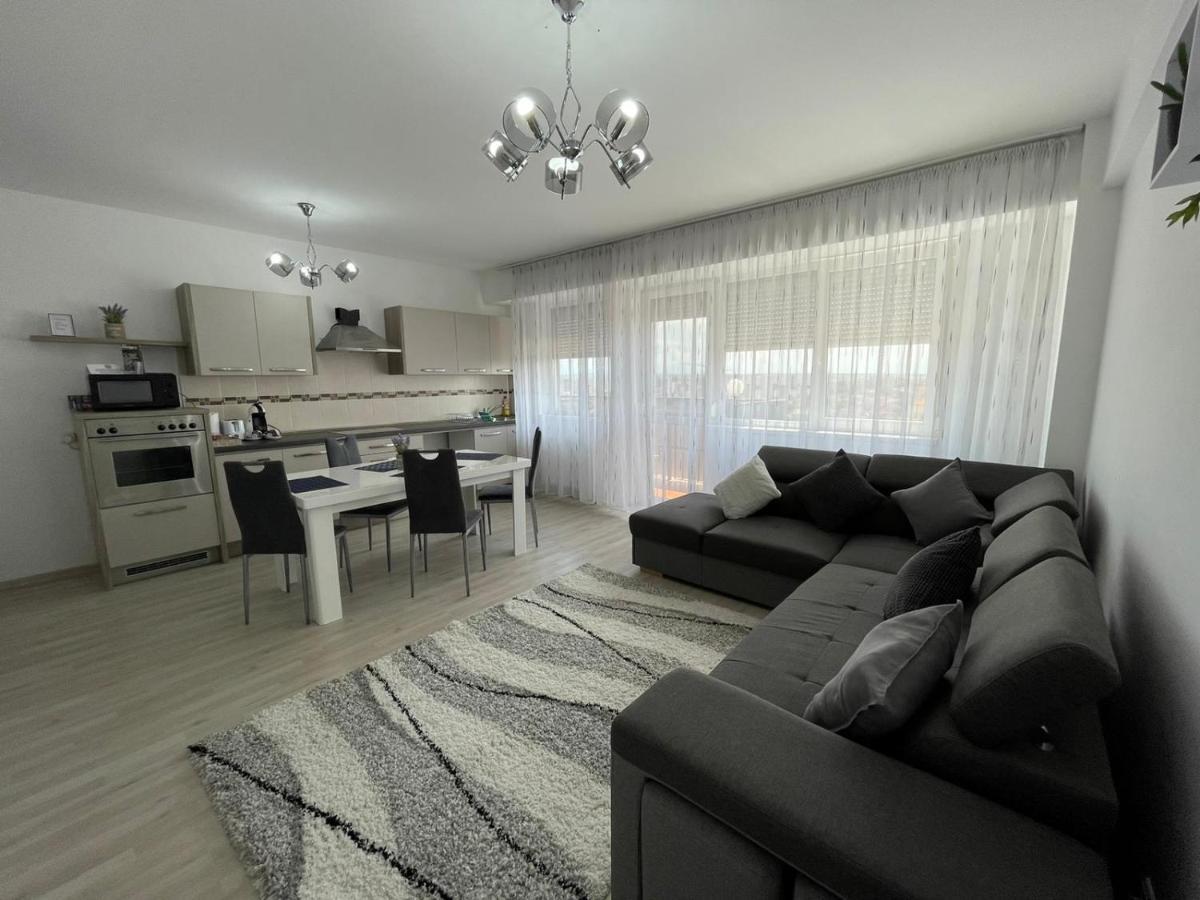 Class Deluxe Apartments Oradea Dış mekan fotoğraf