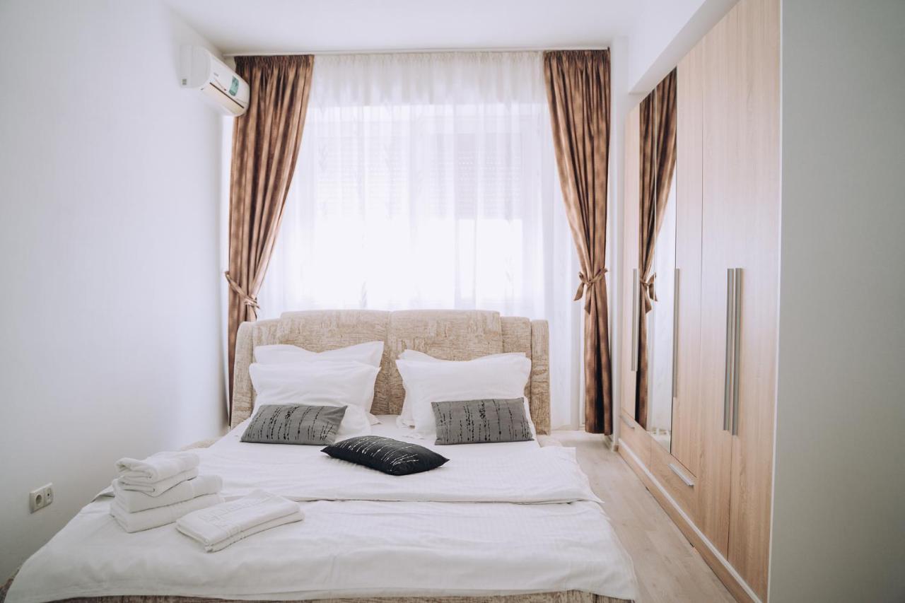 Class Deluxe Apartments Oradea Dış mekan fotoğraf